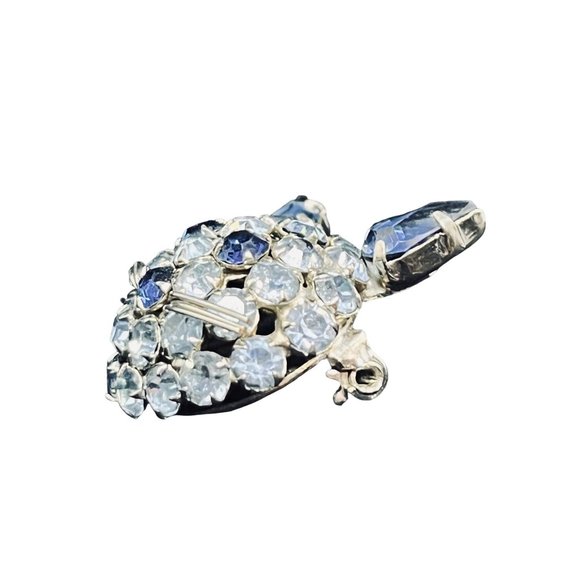 Warner Silver Tone With Two Tone Blue Glass Rhinestones Cat Head Brooch (5141) - Picture 3 of 4